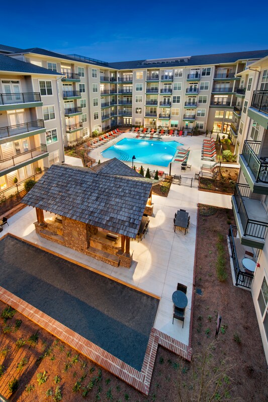 Revival on Main Apartments Alquileres en Kennesaw, GA