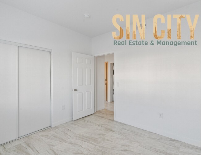 Foto del edificio - 3318 N Decatur Blvd