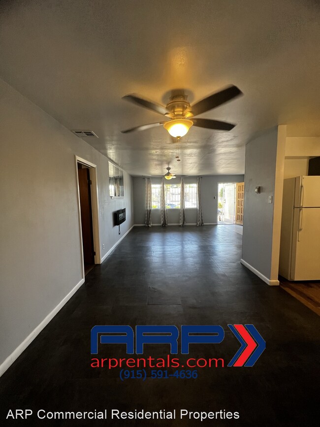 Building Photo - 4 br, 2 bath House - 9708 Gardenia Ct