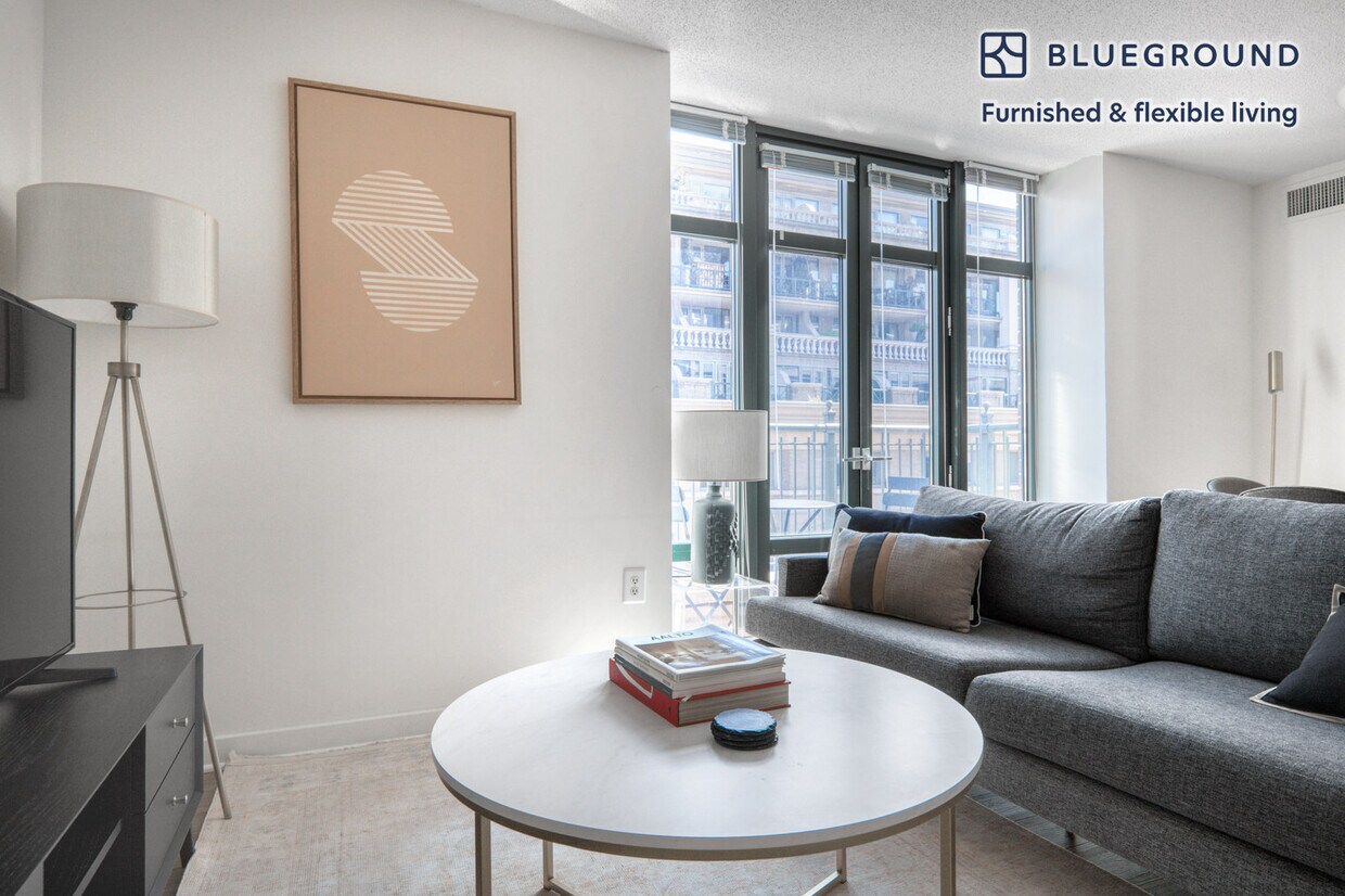 Foto principal - 400 8th St NW
