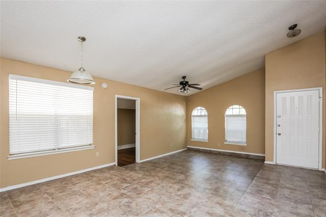 Building Photo - 4705 Crestmont Ct