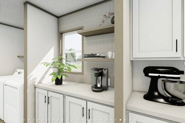 Building Photo - Cottonwood Acres (6 homes)