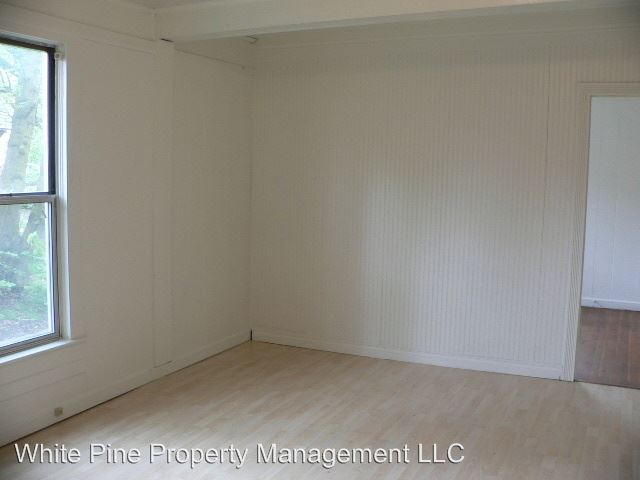 Building Photo - 502 S Asbury St