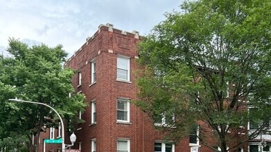 Building Photo - 1122 W Wellington Ave