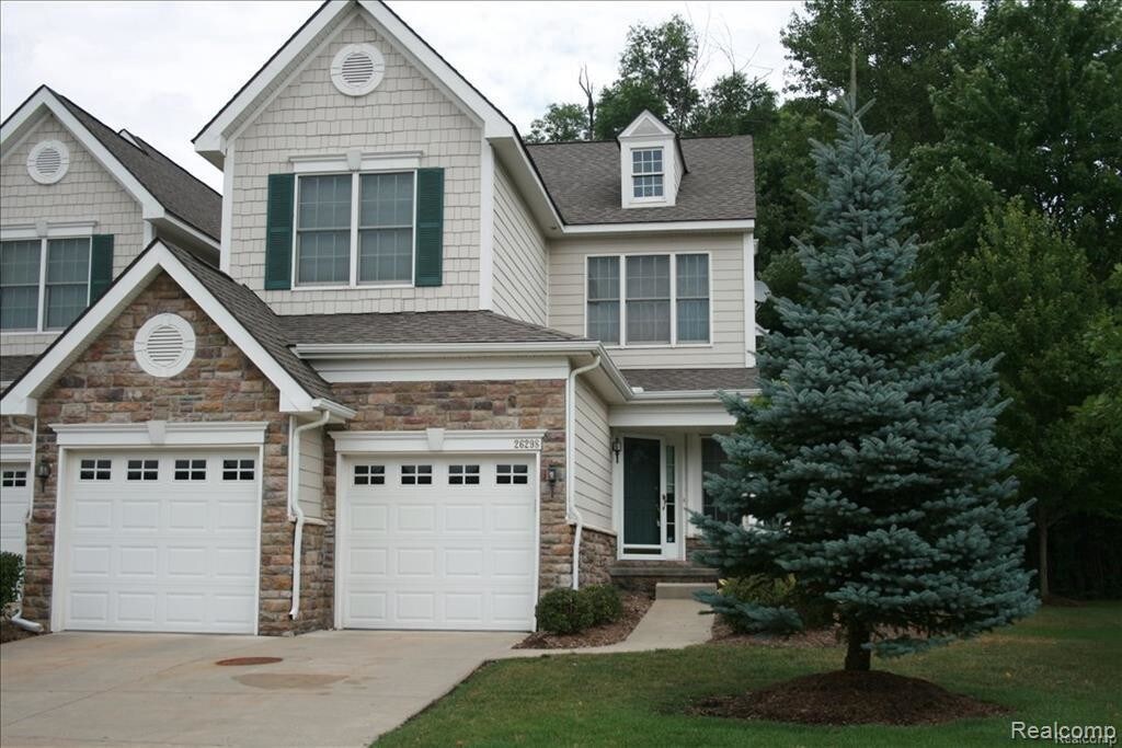 Primary Photo - 26298 Fieldstone Dr