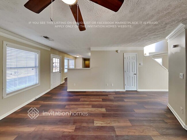 Foto del edificio - 6544 Huntington Ct