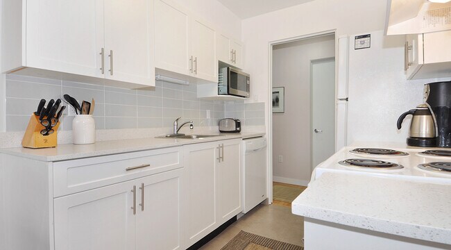 Photo du bâtiment - Kerrisdale B