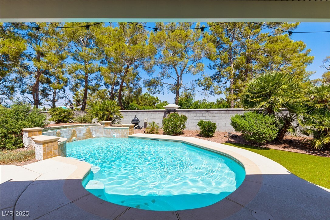 Primary Photo - 3030 Paseo Hills Way