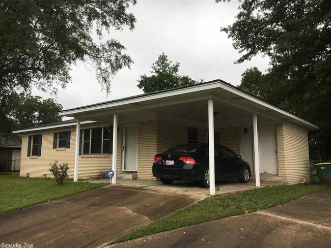 Building Photo - 2 bedroom in Little Rock AR 72206