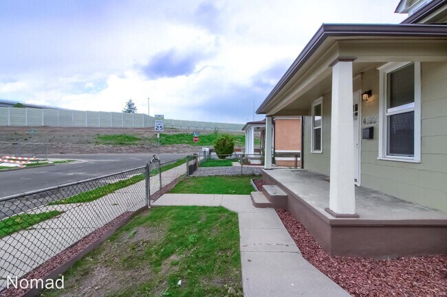 Foto del edificio - 2 br, 1 bath House - 4522 Leaf Ct