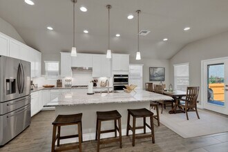 Building Photo - 2287 Gran Cielo Trl