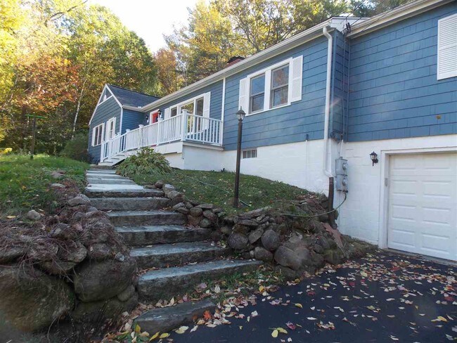 Foto del edificio - 731 Bennington Rd