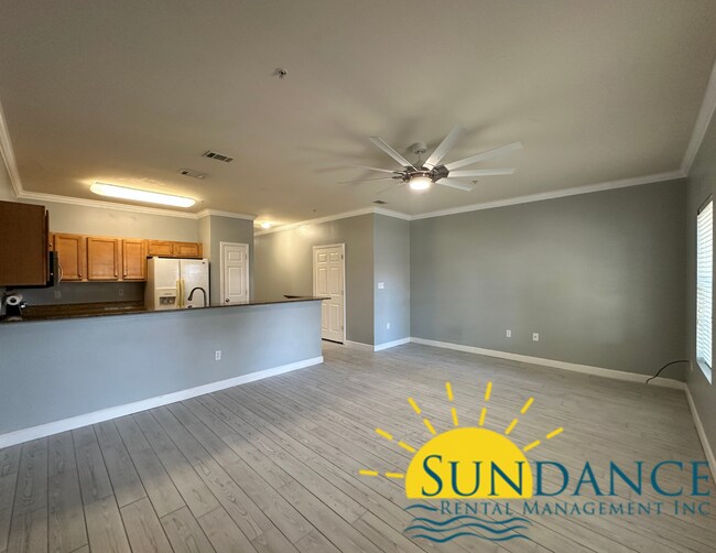 Building Photo - 3-Bedroom with a Garage in Central Fort Wa...