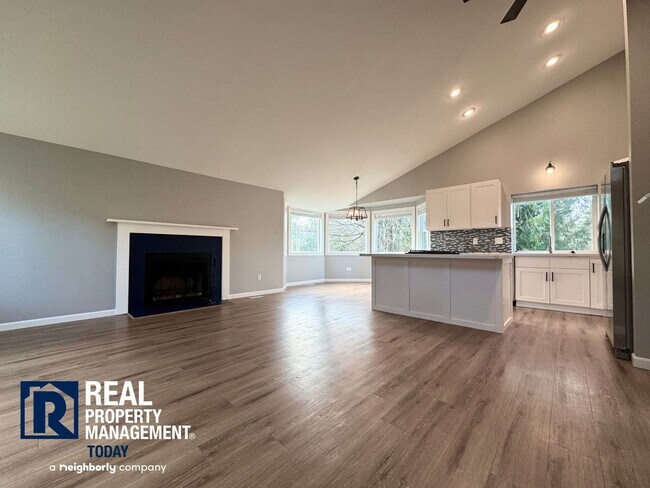 Foto del edificio - Beautifully Updated 3 Bedroom! Move In Ready!