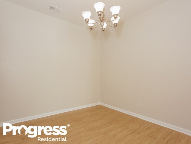 Foto del edificio - 3043 Clover Rd NW