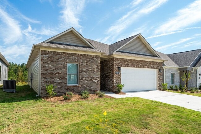 Foto del edificio - New Construction Elegance on a Peaceful Cu...