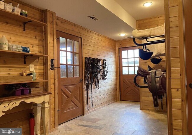 Foto del edificio - 37793 Baker Mill Rd