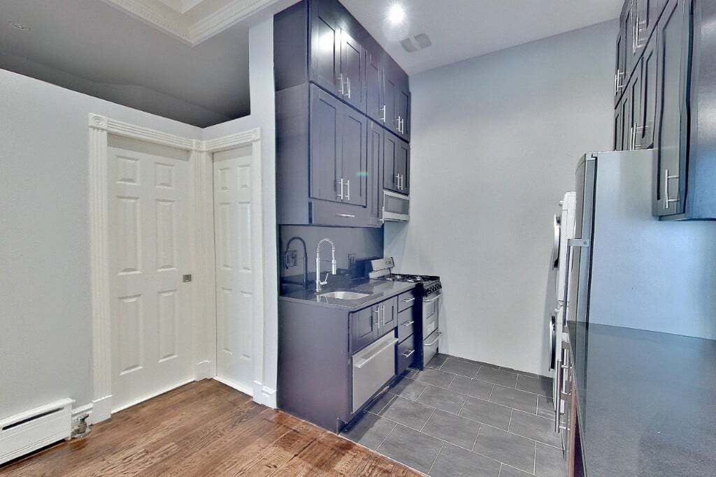 Photo - 232 W 14th St (between 7th Ave & 8th Ave), #3B
