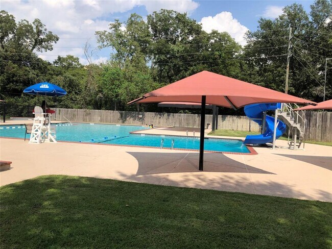 Building Photo - 15826 Fox Springs Dr