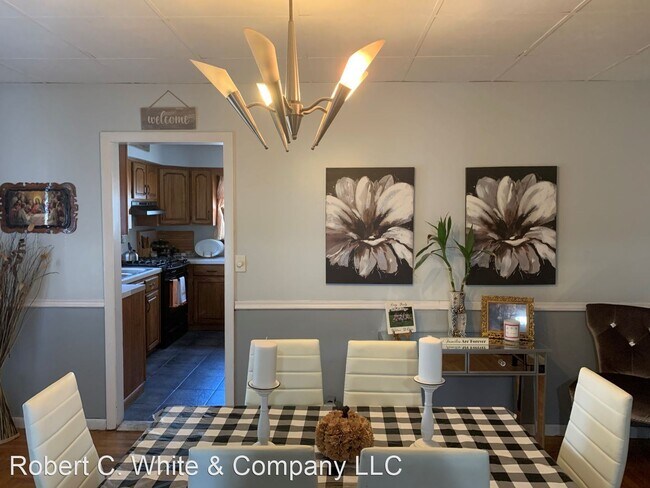 Foto del edificio - 3 br, 1.5 bath House - 34 Hall Street
