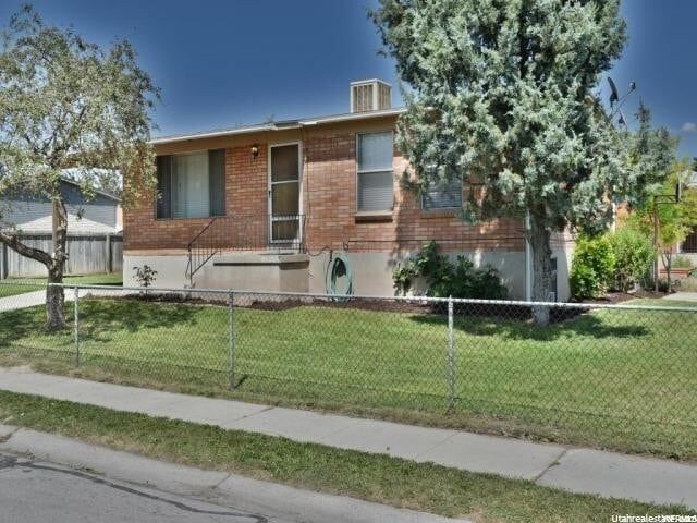 Photo - 8177 Darin St (Midvale, UT)