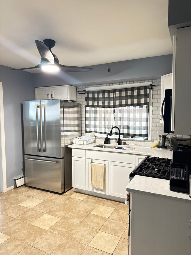 ¡Nevera con monograma! - 5326 S 72nd Ct