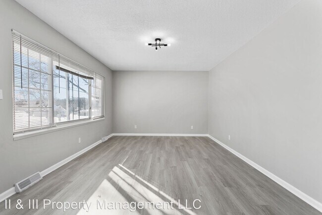 Building Photo - 4 br, 2 bath House - 8012 Riverview Ave