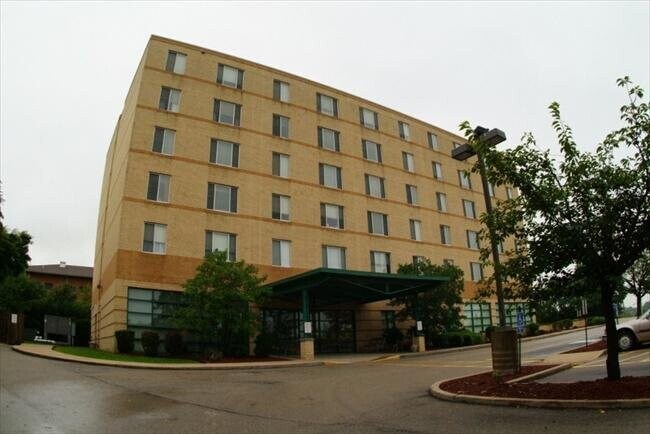 Foto del edificio - 110 New Salem Rd
