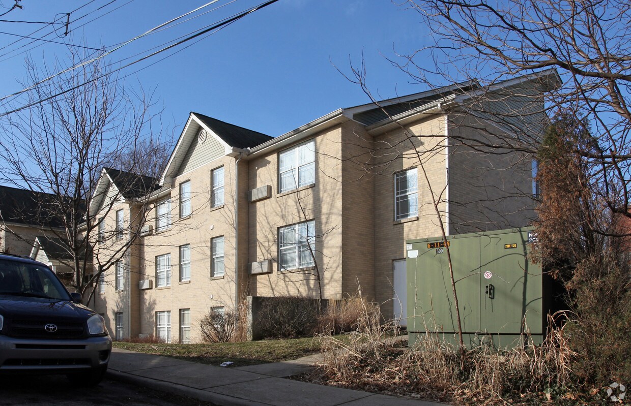 Foto del edificio - 3067 O'Bryon St