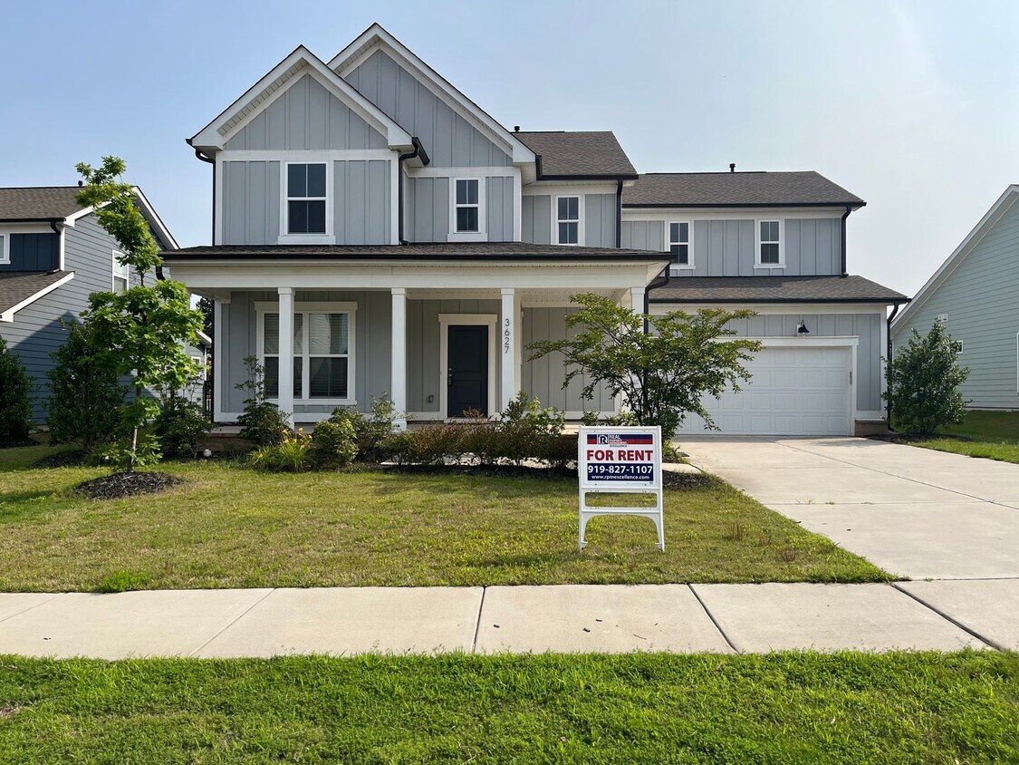 Foto principal - Stunning, Elegant Residence in Fuquay-Vari...