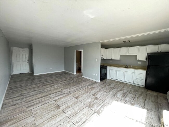 Photo - 1590 Clinton St Apartment