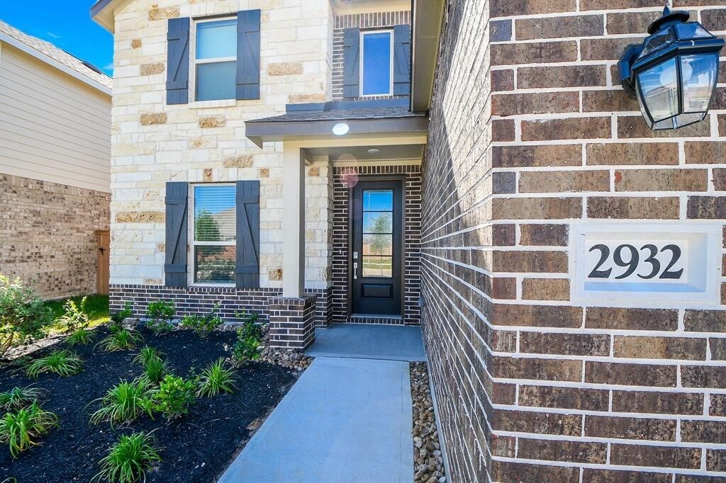 Primary Photo - 2932 Tantara Dr