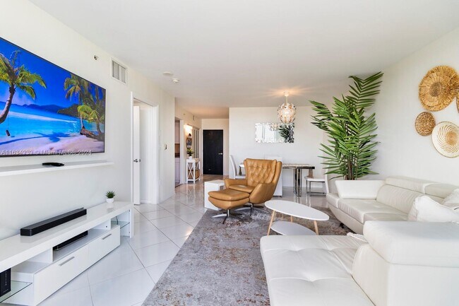 Building Photo - 90 Alton Rd