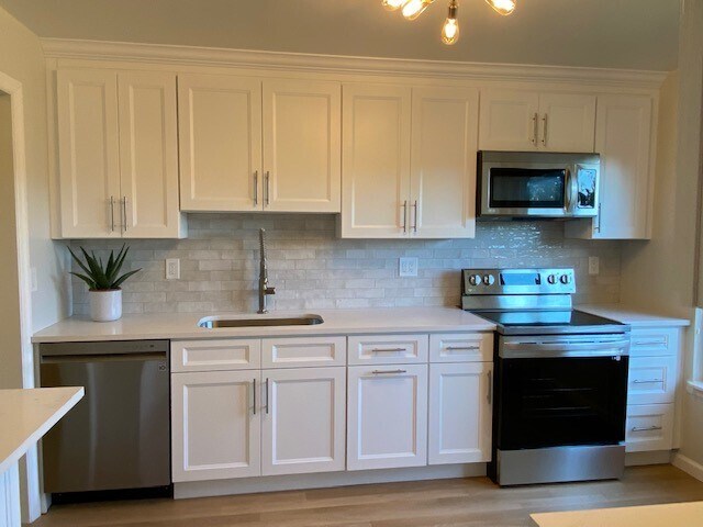 kitchen1 - 11 Wildwood Rd