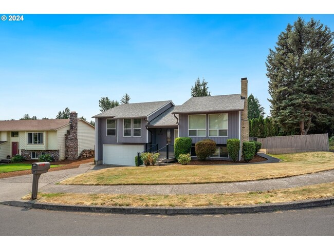Foto del edificio - 3Bd/2.5Ba Plus Bonus Room ~ 2 Car garage, ...