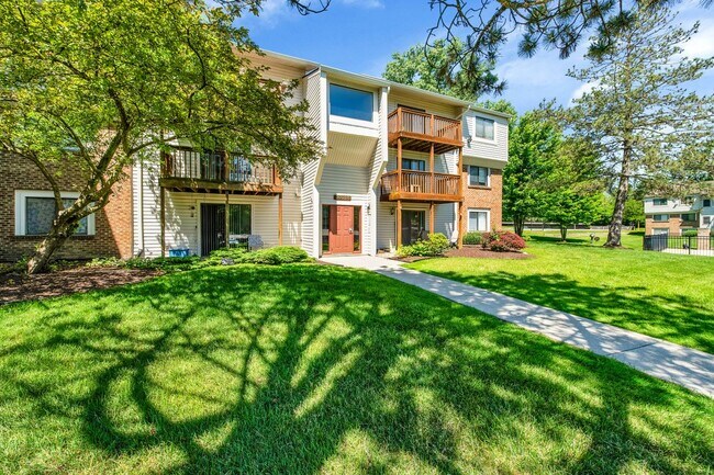 Foto del edificio - 30028 W 12 Mile Rd