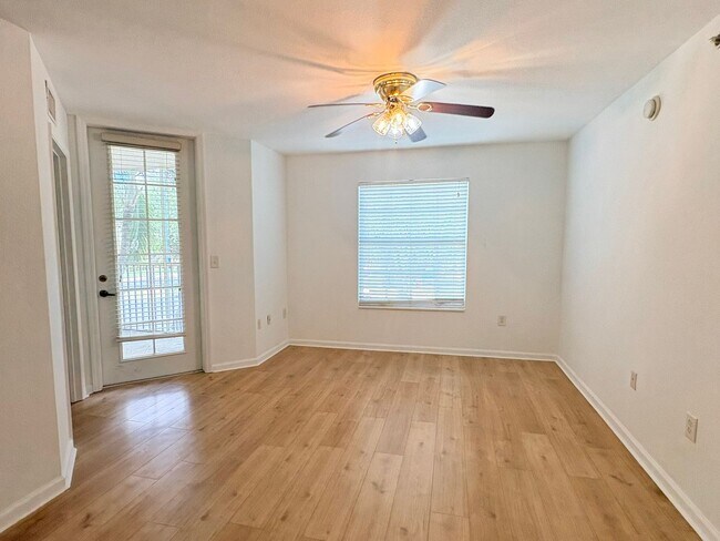 Foto del edificio - The Residence 4127-411