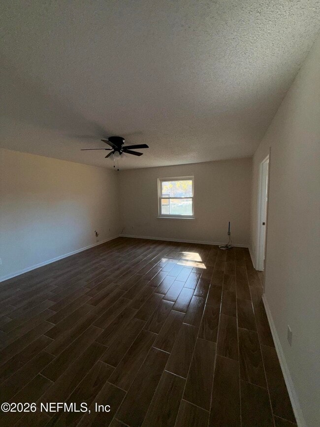 Building Photo - 5524 Silkwood Ln