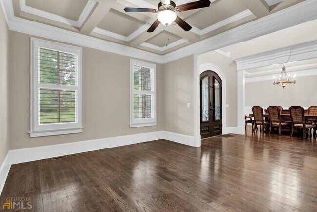 Building Photo - 6552 Long Acres Dr