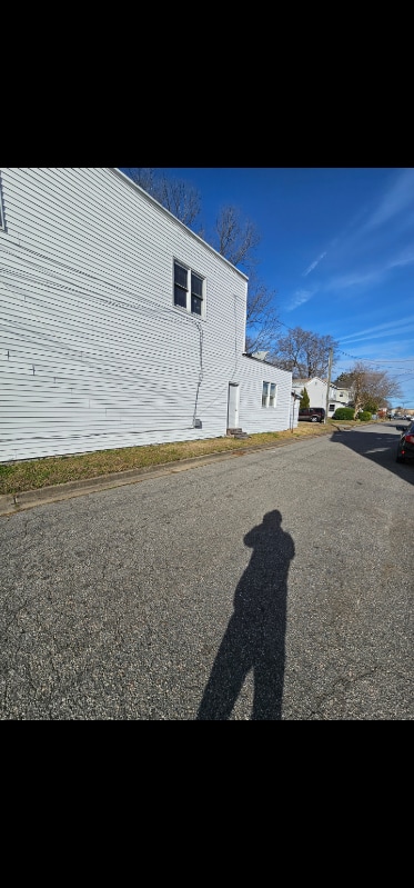 Primary Photo - 2129 Chestnut St