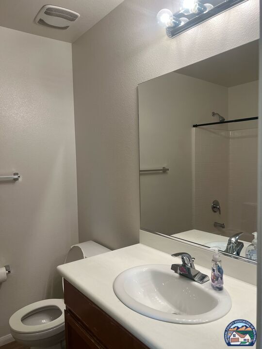 Building Photo - 241 Rosarito Dr