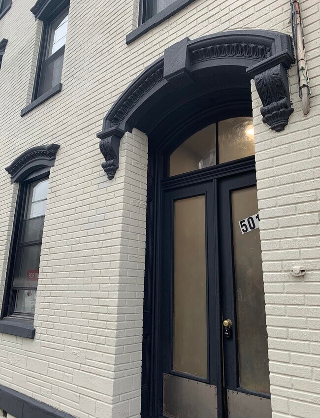 Building Photo - 501 Palisade Ave