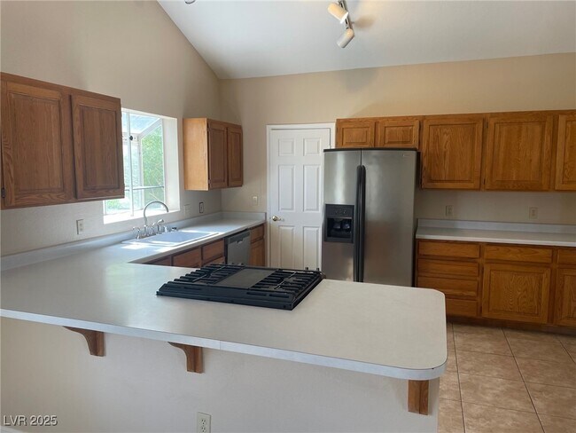 Foto del edificio - 814 Sea Pines Ln