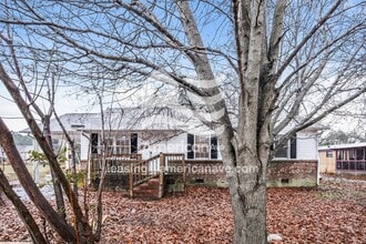 Building Photo - 116 Barnes Dr