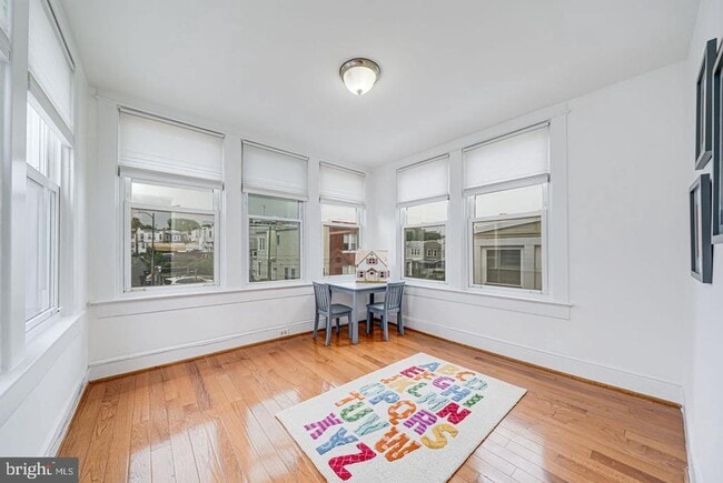 Building Photo - 4823 9th St NW