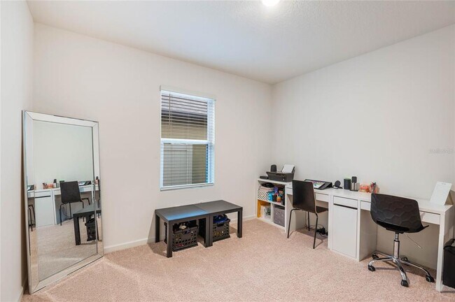 Foto del edificio - 4922 Talbot Blvd