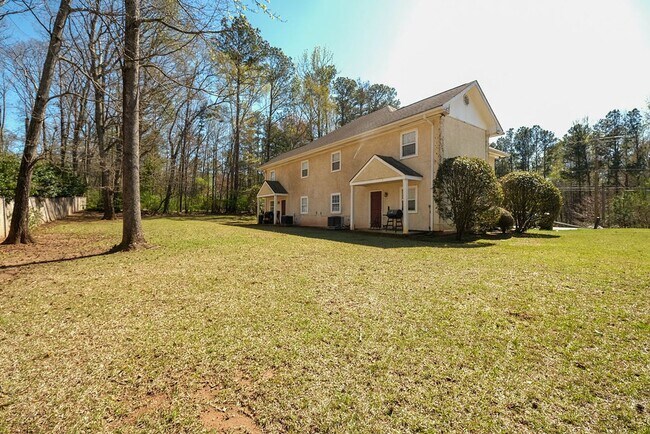 Foto del edificio - 1535 Cedar Shoals Dr