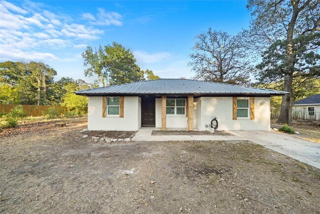 Foto del edificio - 14850 Coaltown Rd