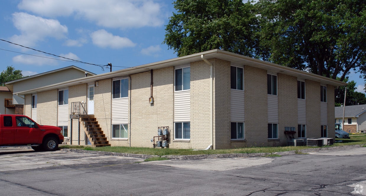 1010 SE Belmont Dr, Ankeny, IA 50021 Apartments in Ankeny, IA