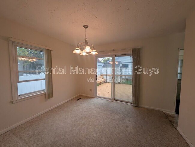 Foto del edificio - 5027 6th St NE